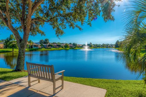 206 Maclay Way, Fort Pierce, FL 34986-1916