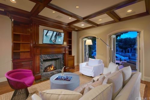 314 Amethyst Ave, Newport Beach, CA 92662-1230