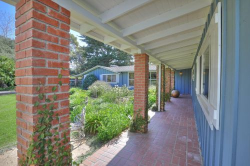 279 Santa Rosa Ln, Santa Barbara CA  93108-2613 exterior