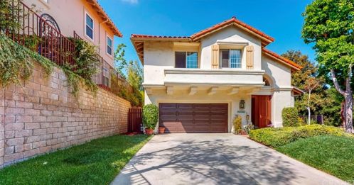 23605 White Oak Ct, Santa Clarita, CA 91321-3743