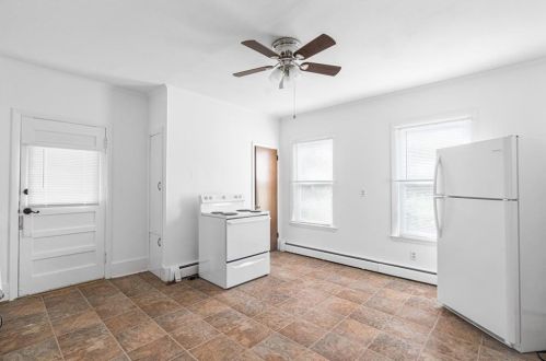 12 Nate Whipple Hwy, Cumberland RI  02864-3353 exterior