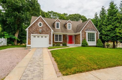 75 West St, Groton, CT 06340-4412