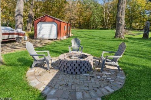 878 Macopin Rd, West Milford NJ  07480-2620 exterior