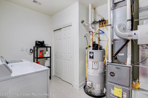 109 Magna Carta Dr, Morganville NJ  07751-5202 exterior