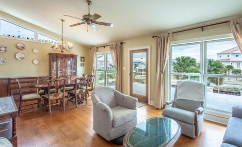 765 Gulf Bch Dr, Saint George Island FL  32328-3112 exterior