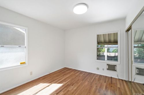 3704 El Caminito, Glendale CA 91214-1026 exterior