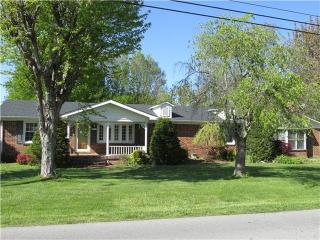708 Dry Creek Rd, Smithville, TN 37166-2301
