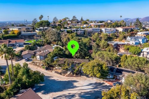 4250 Cobalt Dr, La Mesa, CA 91941-7824