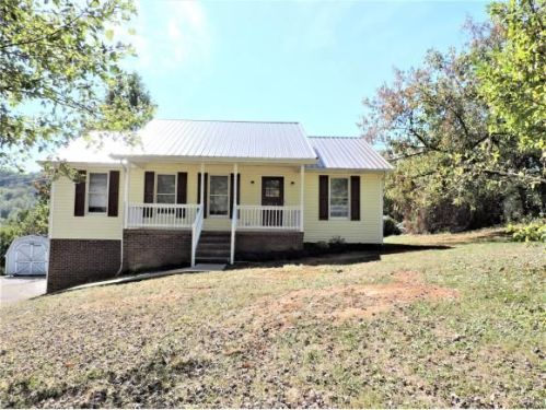 5581 Bloomingdale Rd, Blountville, TN 37617-6643