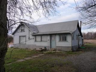 234 Smith Rd, Bellingham WA  98226-9744 exterior