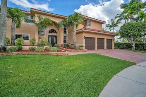 1333 175th Way, Hollywood FL  33029-4824 exterior
