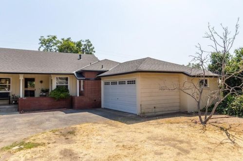 150 Holdman Ave, Sierra Madre, CA 91024-2630