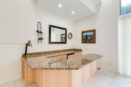 10590 Stonebridge Blvd, Boca Raton, FL 33498-2004