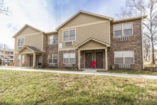 1117 11th St, Manhattan KS  66502-6207 exterior