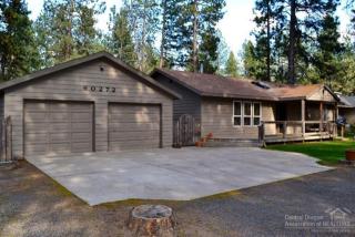60272 Winnebago Ln, Bend, OR 97702-8915