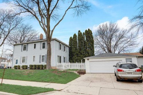 3876 48th St, Milwaukee WI 53220-2102 exterior