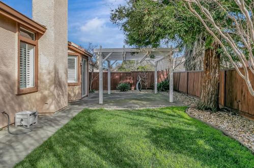 4754 Antelope Cir, Fairfield CA  94534-3946 exterior