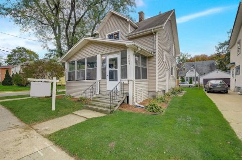 2689 Milwaukee St, Madison WI  53704-5153 exterior