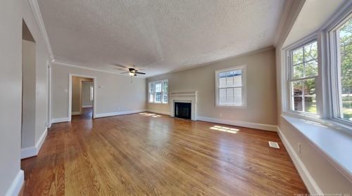 512 Cape Fear Ave, Fayetteville, NC 28303-4318