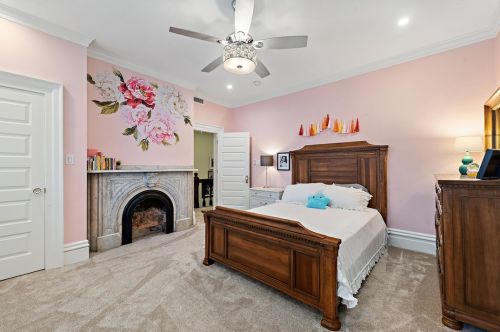 335 Chestnut St, Sewickley PA 15143-1809 exterior