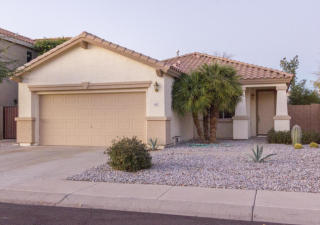 6672 Shannon St, Chandler, AZ 85226-1674