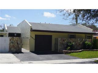 11610 80th Ter, Miami, FL 33173-3632