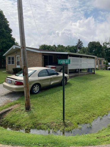 24 Fearn Ave, Mount Vernon, OH 43050-1112