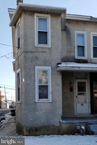 15 Marshall Ave, Boothwyn PA  19061-4532 exterior