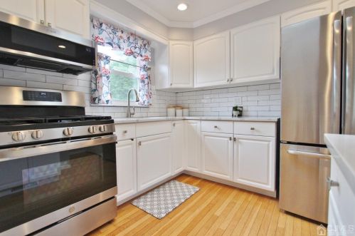 249 Pierce St, South Plainfield NJ  07080-4422 exterior