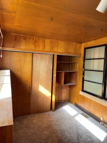 1705 Moravia St, New Castle PA  16101-5806 exterior