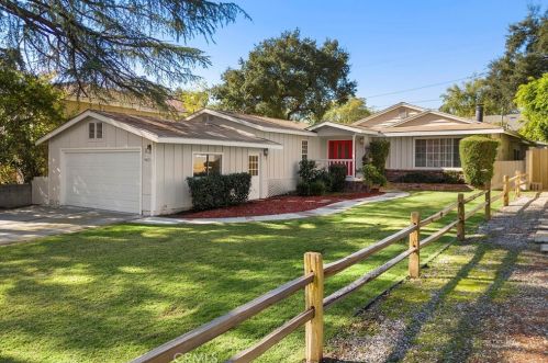 4821 Hampton Rd, La Canada, CA 91011-2611