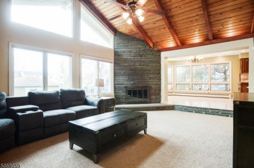 43 Prospect St, Verona NJ  07044-1500 exterior