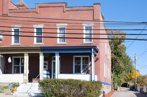6729 Greenwood St, Pittsburgh, PA 15206-1061