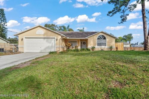 6470 Bethel St, Cocoa, FL 32927-4219