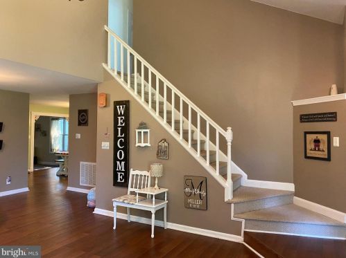 6305 Ridge Top Ct, Spotsylvania VA  22553-1611 exterior