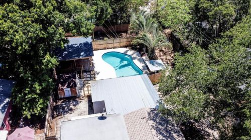 5418 20th Ave, Saint Petersburg FL  33707-4839 exterior