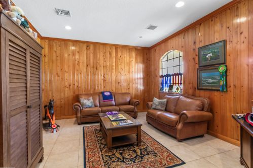 15563 Estancia Ln, West Palm Beach FL  33414-7439 exterior