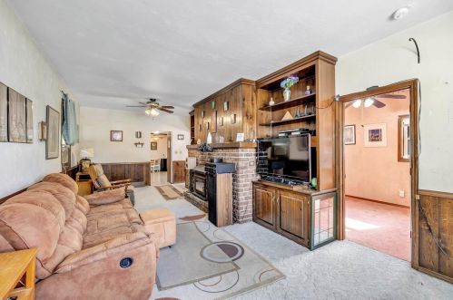 974 Christiana St, Green Bay, WI 54303-1755
