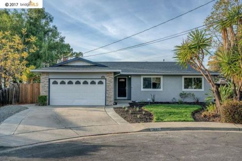 3860 Riverview Ct, Concord CA  exterior
