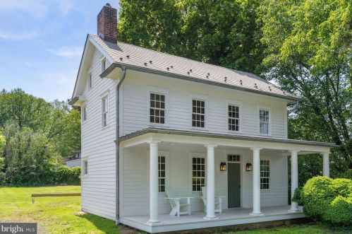 1516 River Rd, Upper Black Eddy, PA 18972-9758