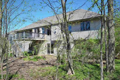 2244 Daly Dr, Green Bay, WI 54311-6396