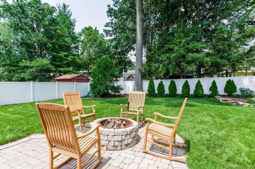 53 Paul St, Bristol CT  06010-5578 exterior