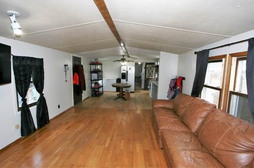 5668 Mayflower Ln, Pulcifer, WI 54124-9773