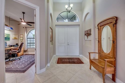 2013 17th Pl, Cape Coral, FL 33909-4738
