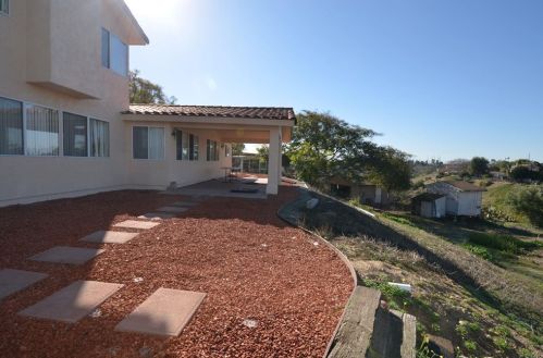 2914 Mobley St, San Diego CA 92123-3037 exterior