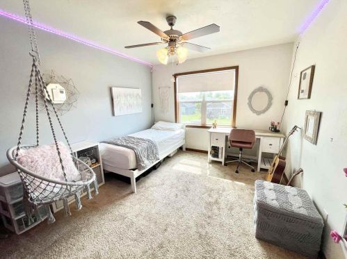 401 Sweetflag Ave, Fond Du Lac WI  54935-1875 exterior