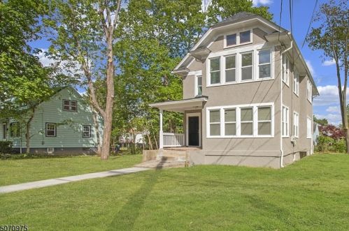 1336 Front St, Plainfield, NJ 07062-1316