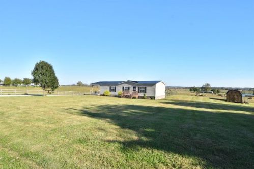 331 Redwood Rd, Lancaster, KY 40444-8777