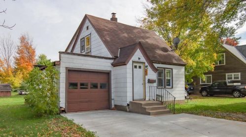 452 5th St, Poskin, WI 54812-1509