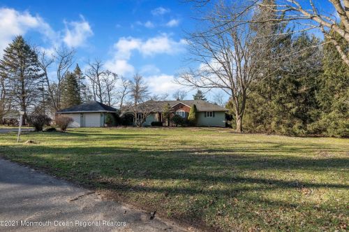 148 Meirs Rd, Upper Freehold Township, NJ 08514-1611